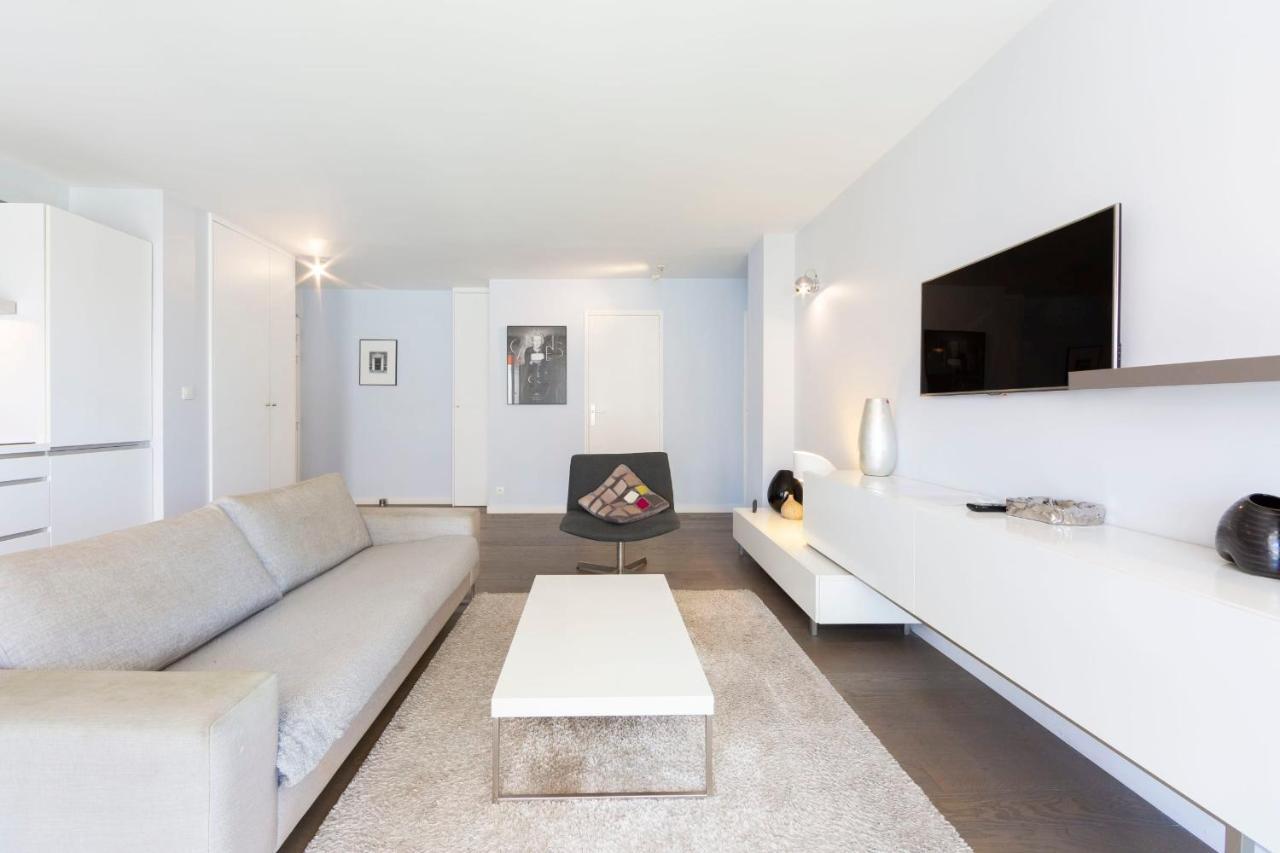 Modern Apartment 2 Bedrooms Quiet Terrace In A Palm Beach Area, 30 Meters From Seaside Cannes Exteriör bild