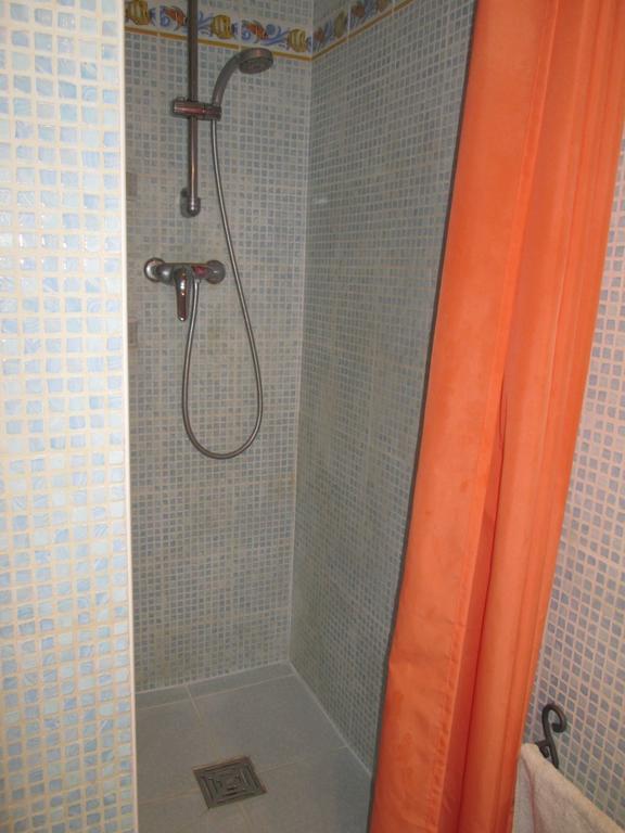 Modern Apartment 2 Bedrooms Quiet Terrace In A Palm Beach Area, 30 Meters From Seaside Cannes Rum bild